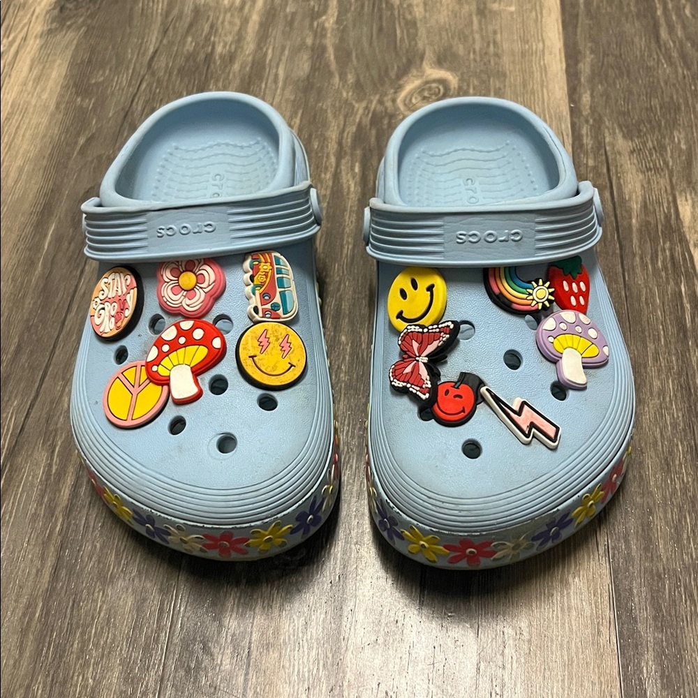 Kids Flower Crocs size 13C